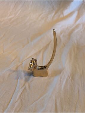 2/30$ Brass Dog Ring Holder